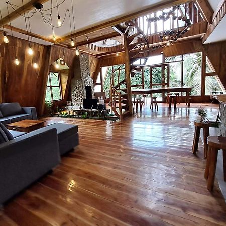 Camiguin Volcano Houses - A-Frame House Mambajao Eksteriør bilde