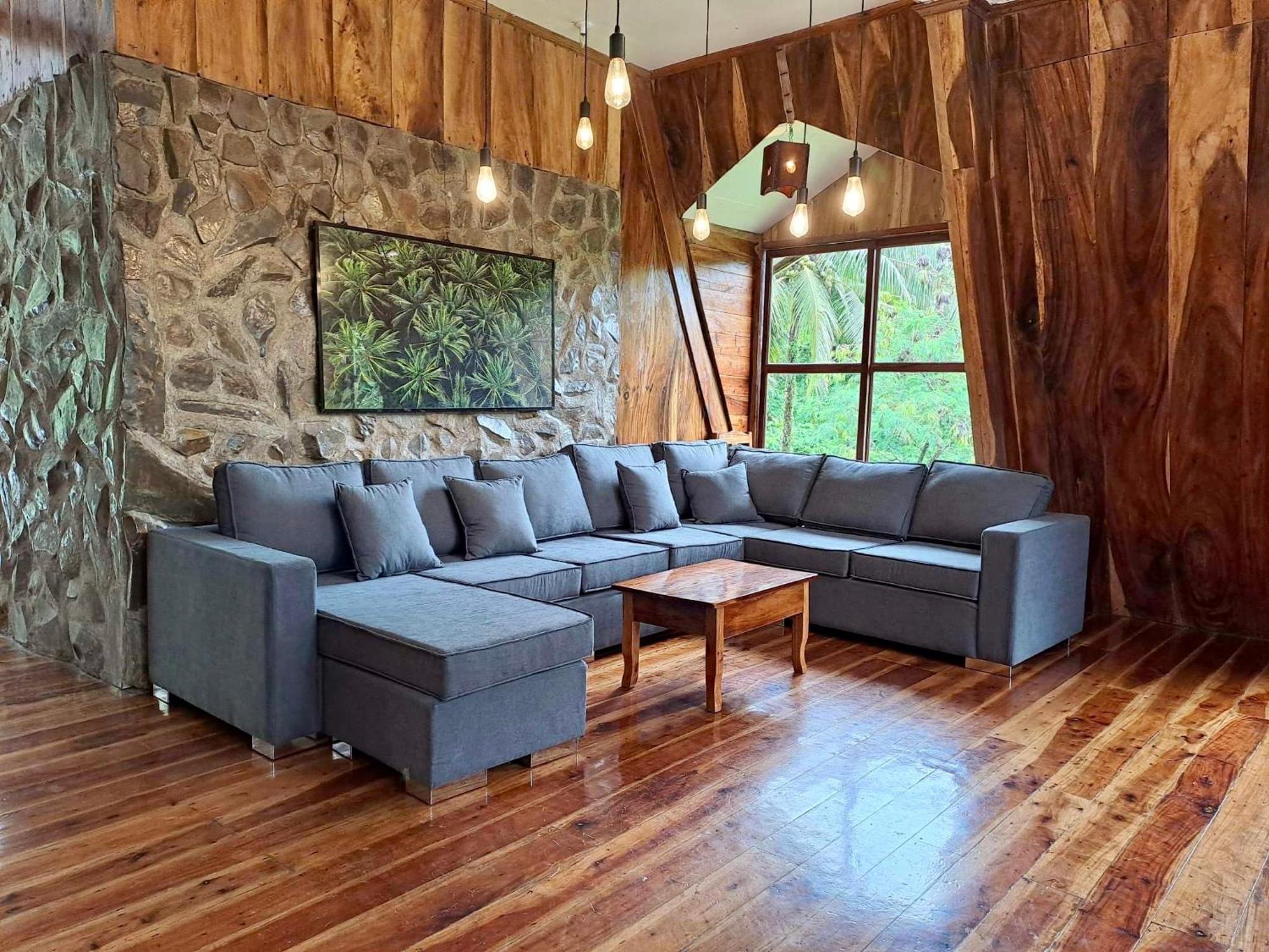 Camiguin Volcano Houses - A-Frame House Mambajao Eksteriør bilde