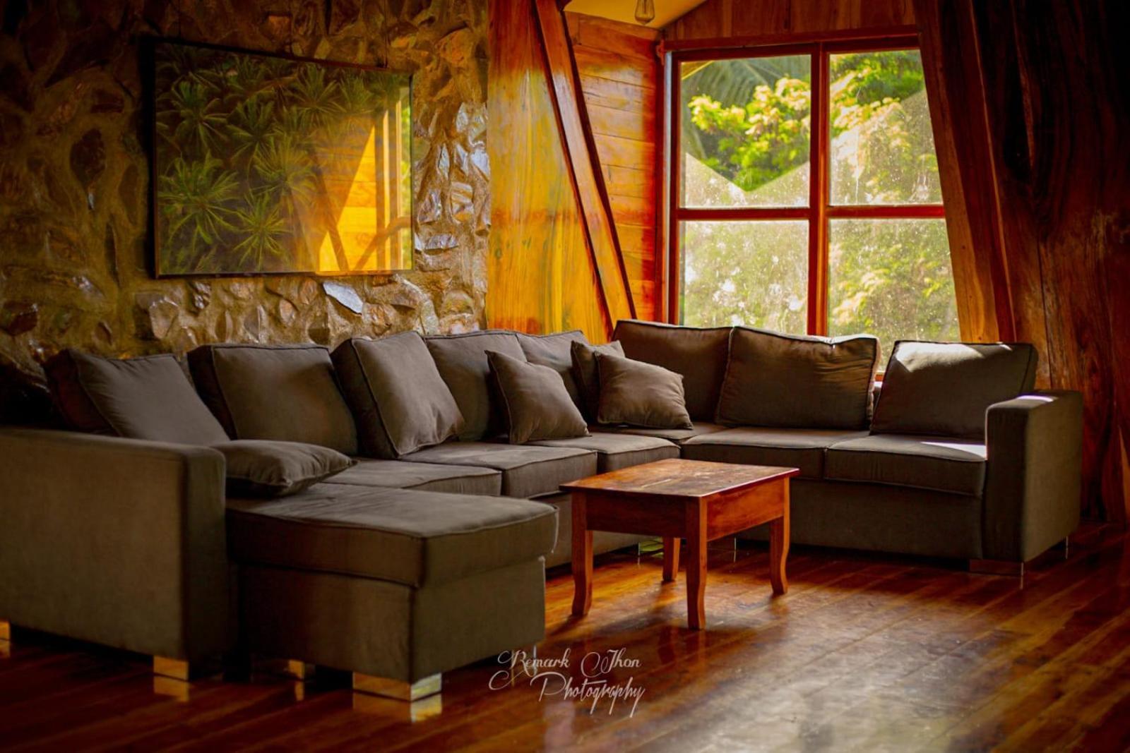 Camiguin Volcano Houses - A-Frame House Mambajao Eksteriør bilde