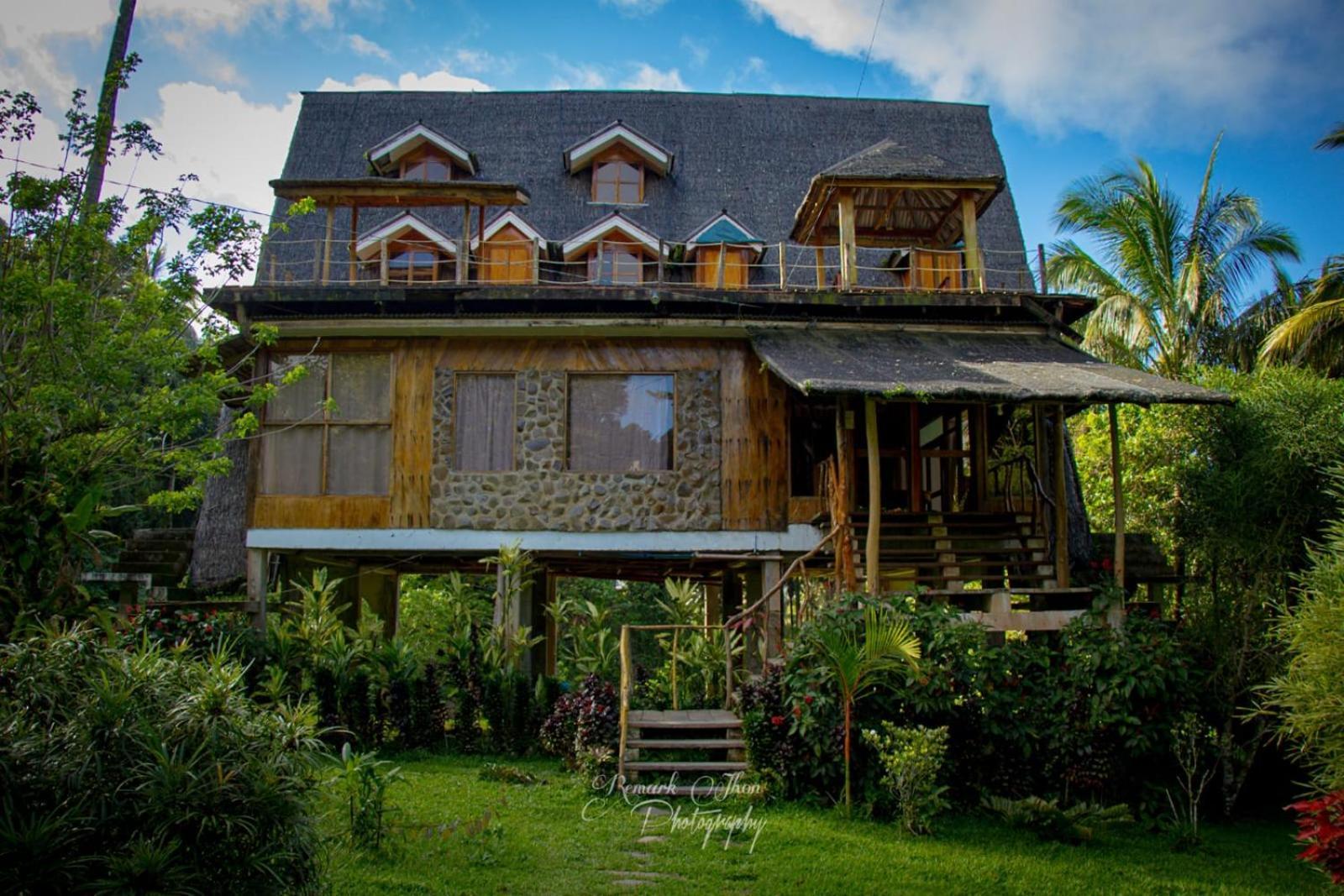 Camiguin Volcano Houses - A-Frame House Mambajao Eksteriør bilde